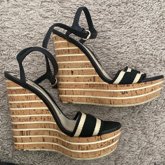 The cutest GUCCI platforms - Picture 4 of 7